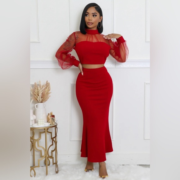 Lunar Luxe Skirt Set - Picture 2 of 3